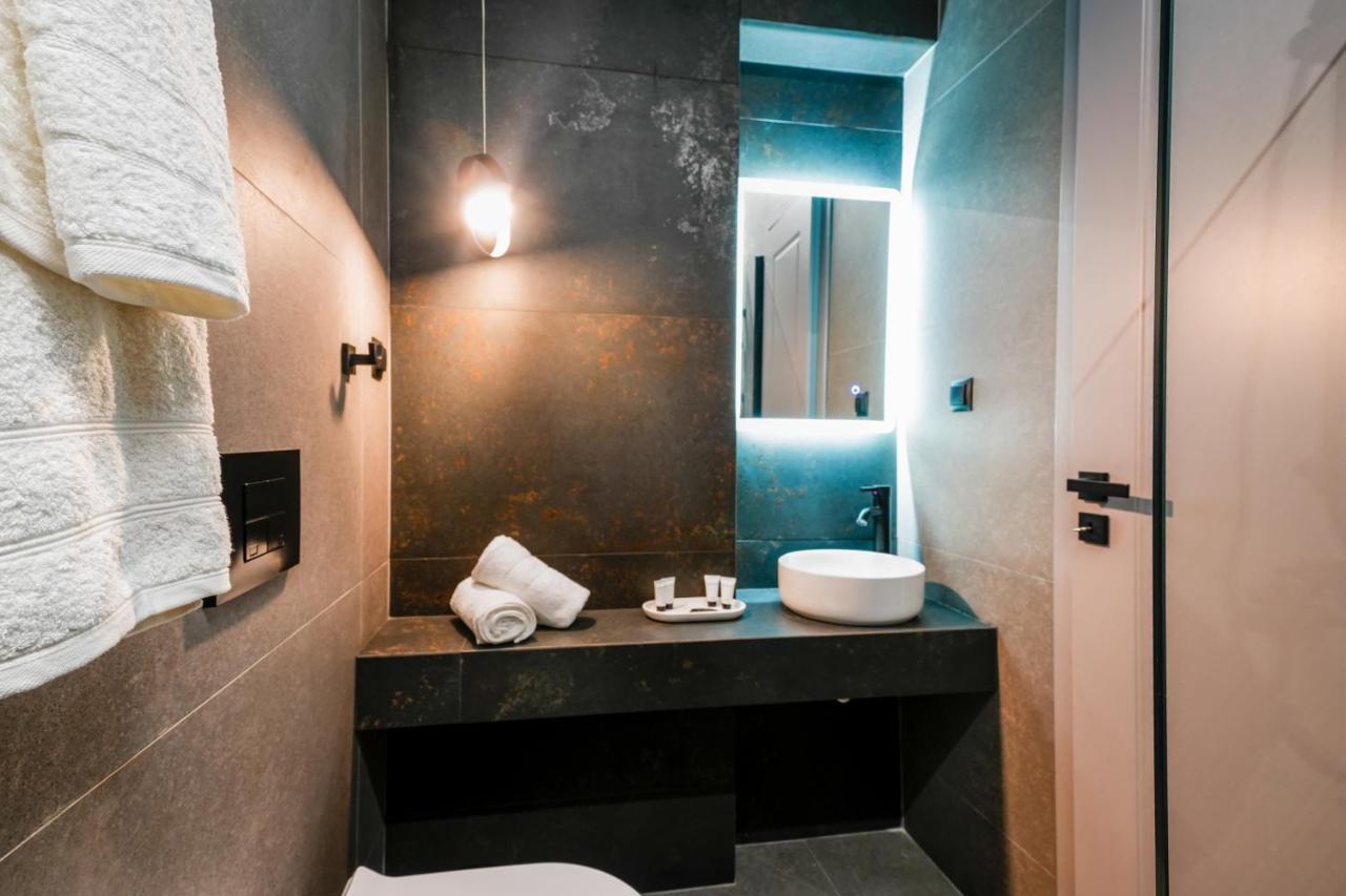 Casa Divinus Suites Athens Exterior photo
