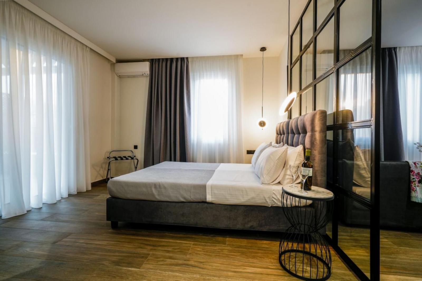 Casa Divinus Suites Athens Exterior photo