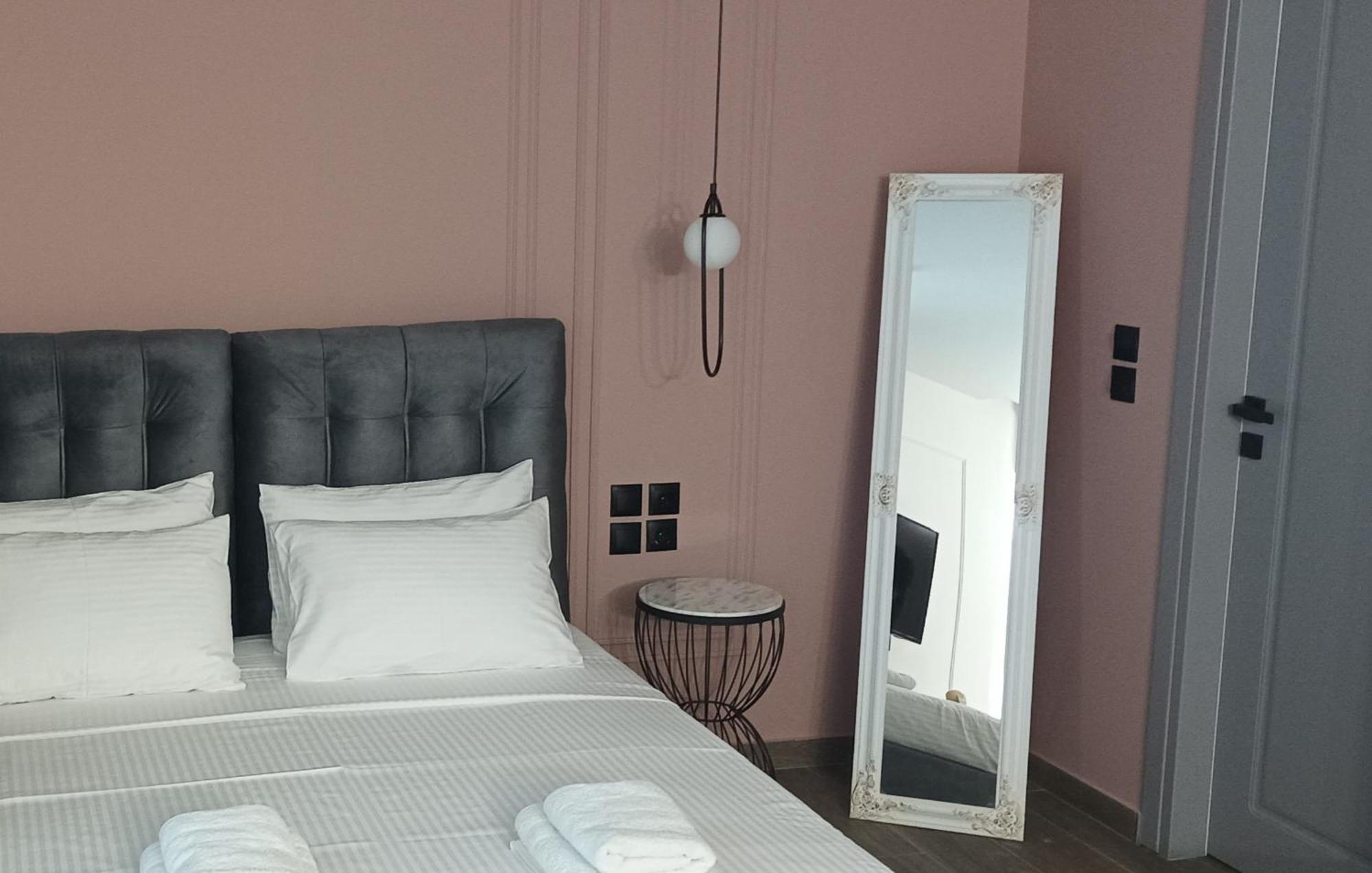Casa Divinus Suites Athens Exterior photo