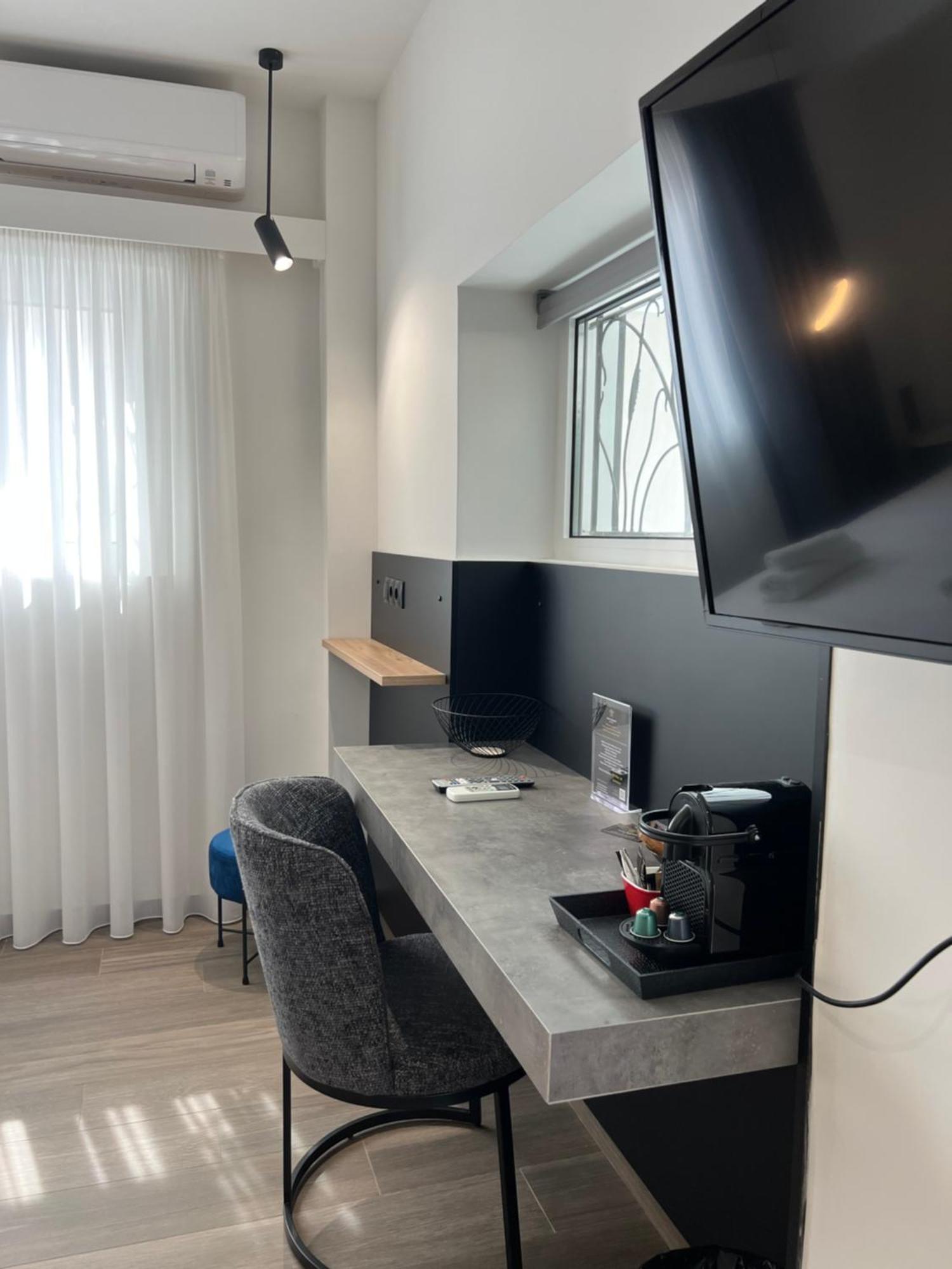 Casa Divinus Suites Athens Exterior photo