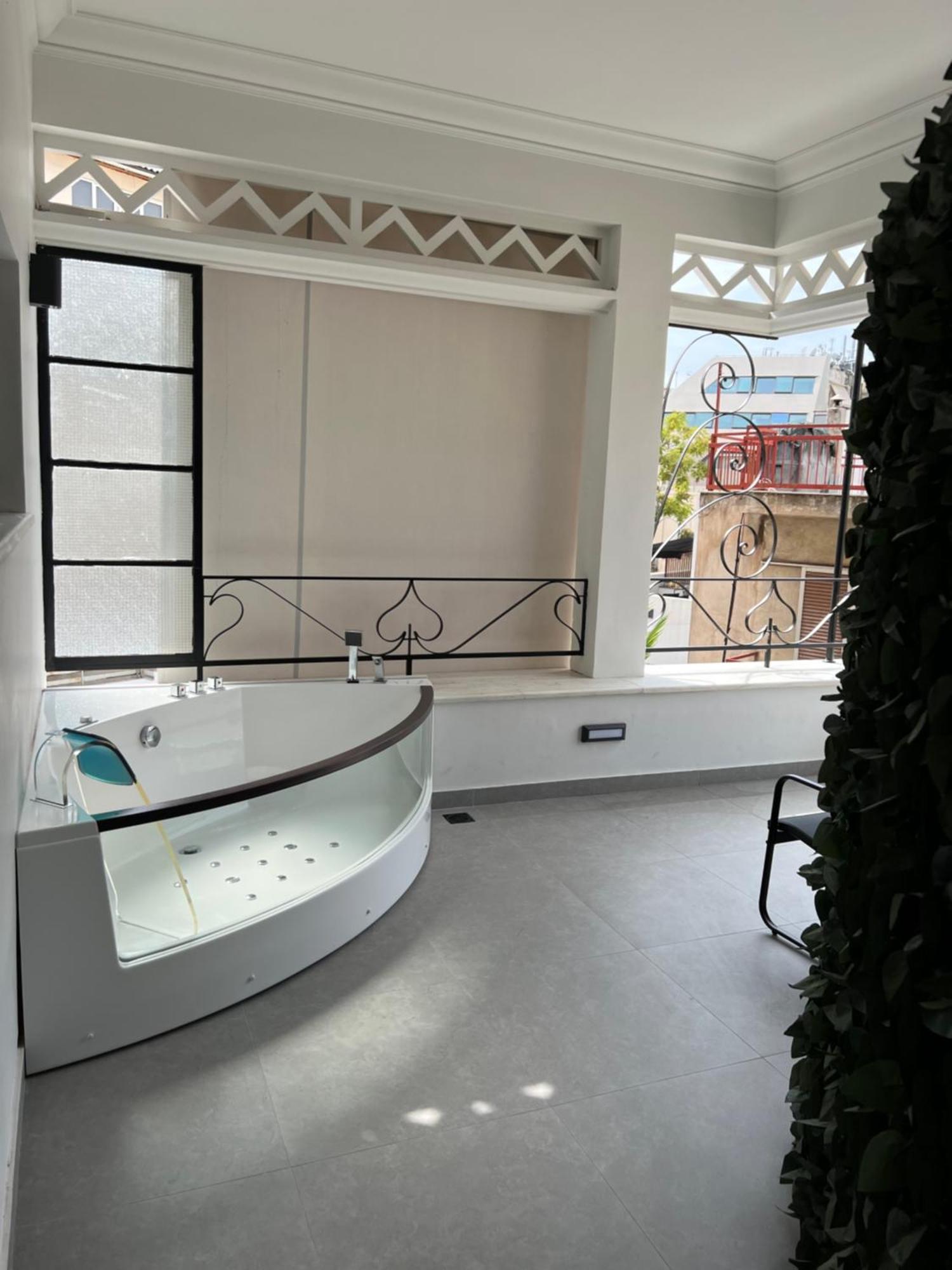 Casa Divinus Suites Athens Exterior photo